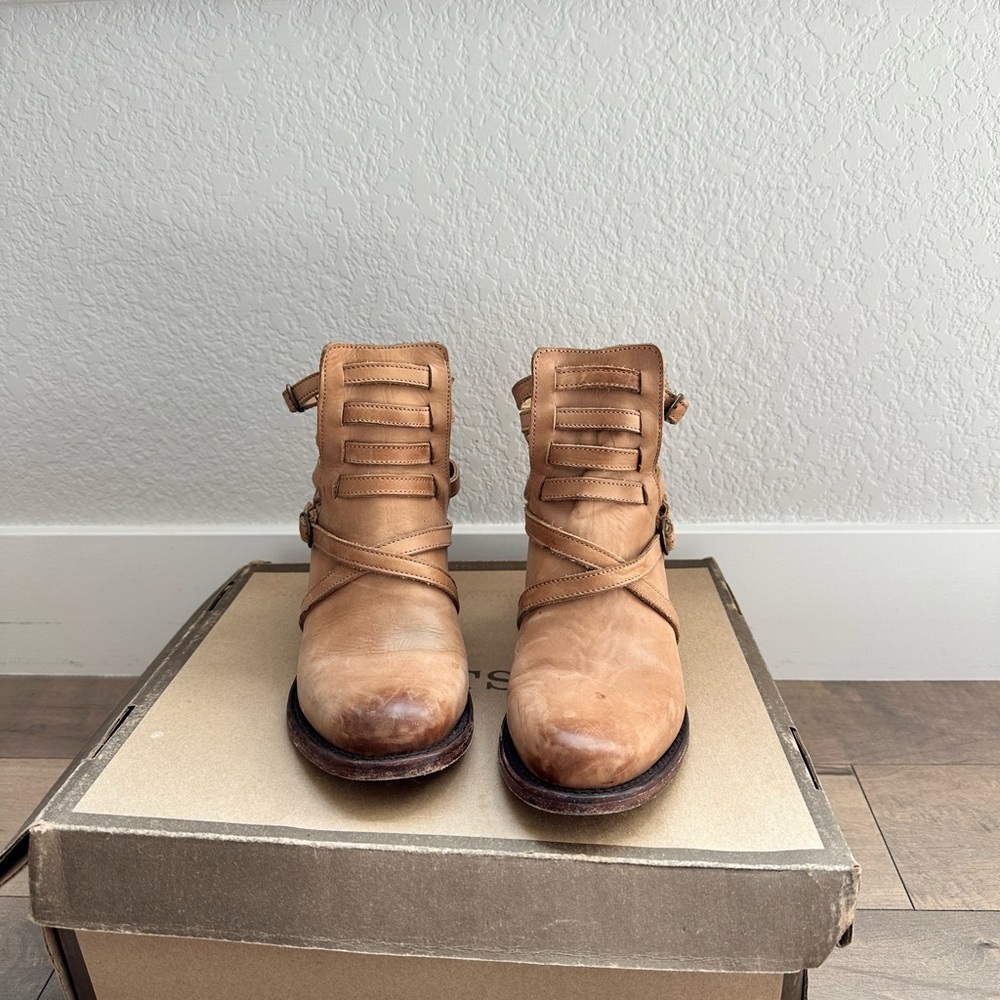 Stetson Mercy booties.  Beige/tan.  Size 6.